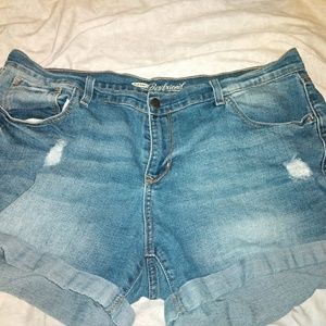 Old Navy boyfriend shorts